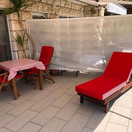 Cozy New Flat For 2 Or 3 Leilighet Hvar Town Eksteriør bilde