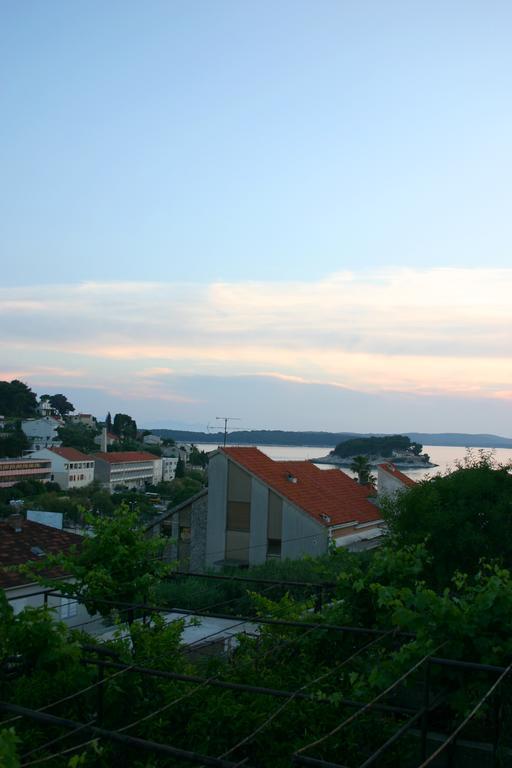 Cozy New Flat For 2 Or 3 Leilighet Hvar Town Eksteriør bilde