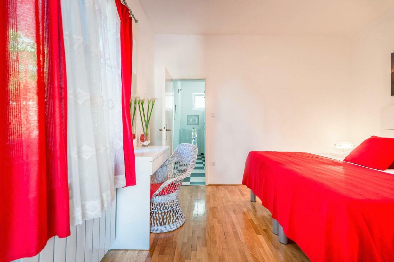 Cozy New Flat For 2 Or 3 Leilighet Hvar Town Eksteriør bilde